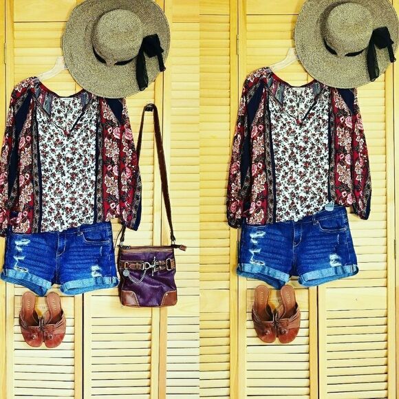 Chaps crossbody bag  - Picture 4 of 7